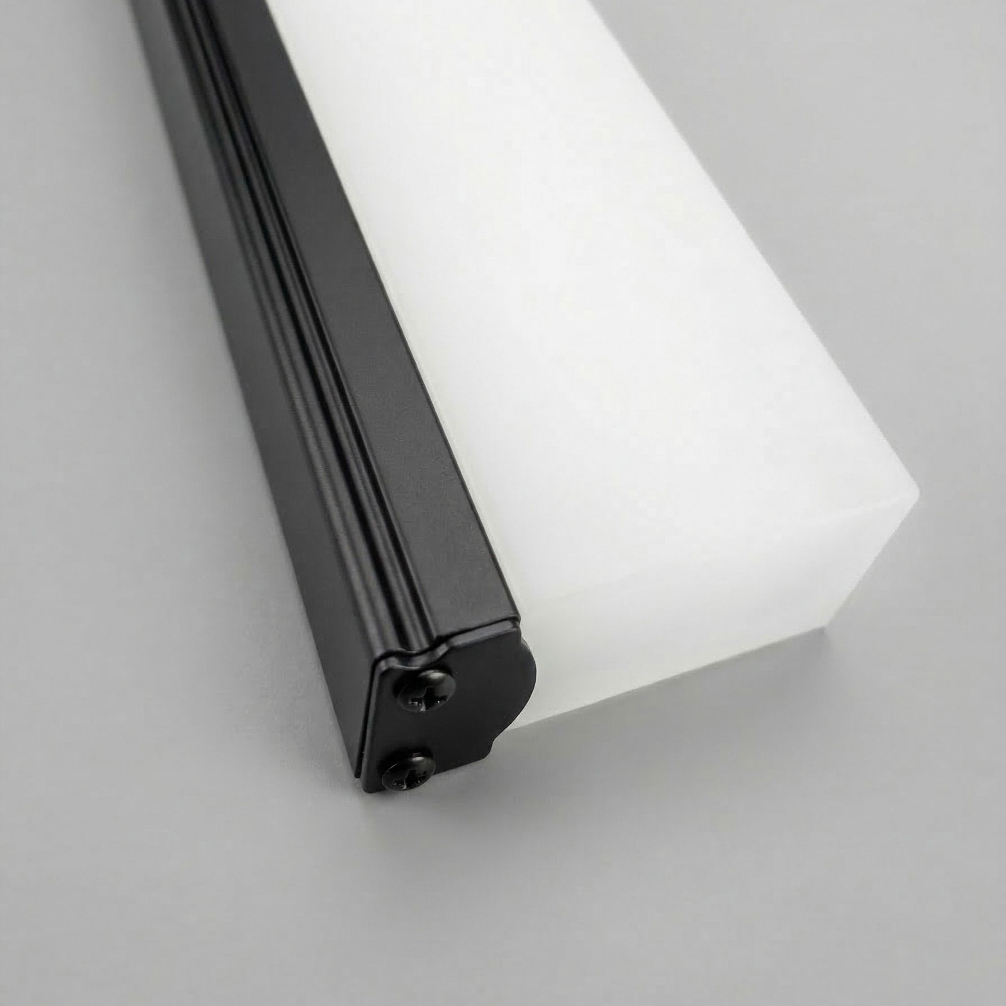 TOOLIGHT væglampe APP1856-1W 80cm LED Sort 80x7,5x5cm