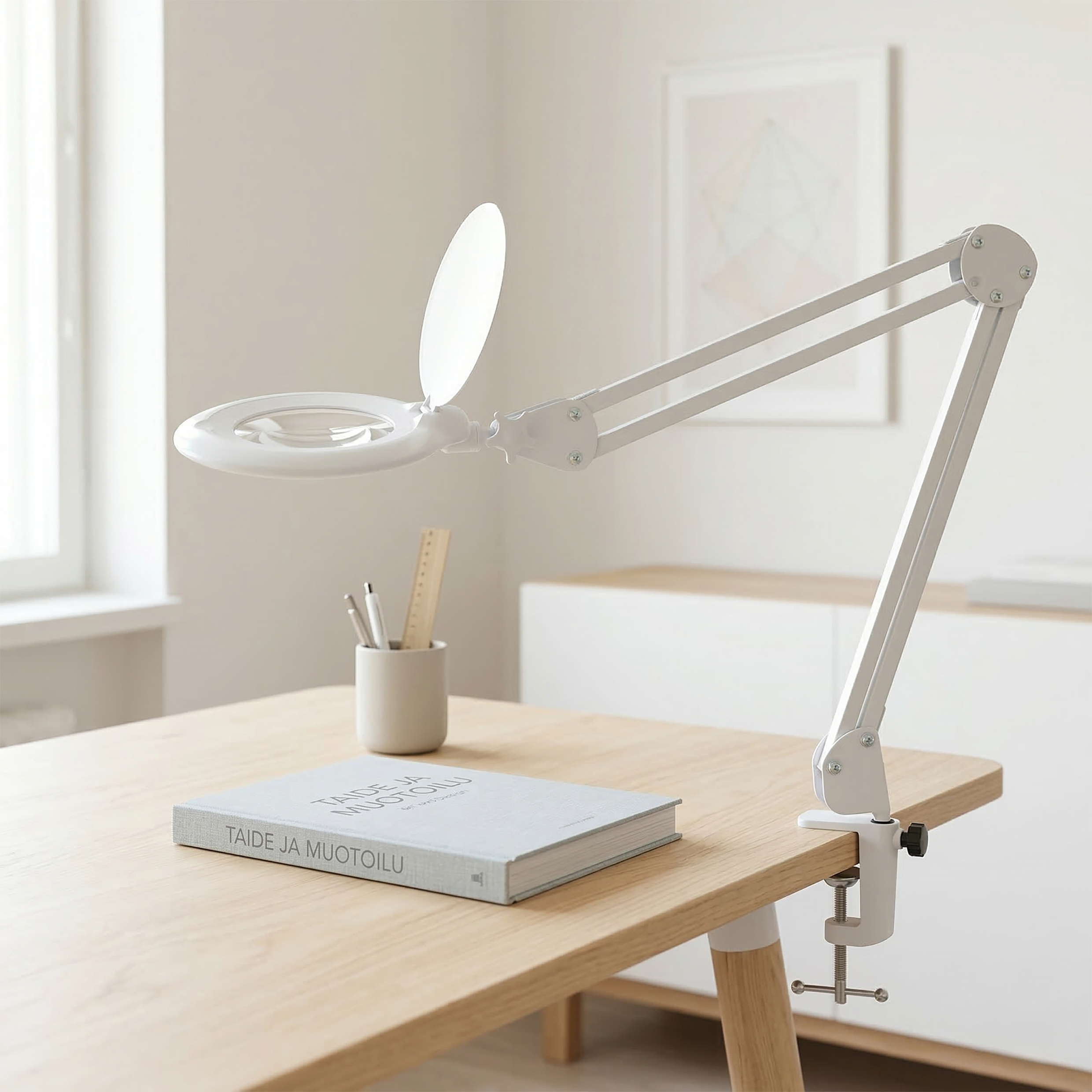 Led Energie Bordlampe LIVO med forstørrelsesglas 12W 1000 lm 3x glaslinse USB-C