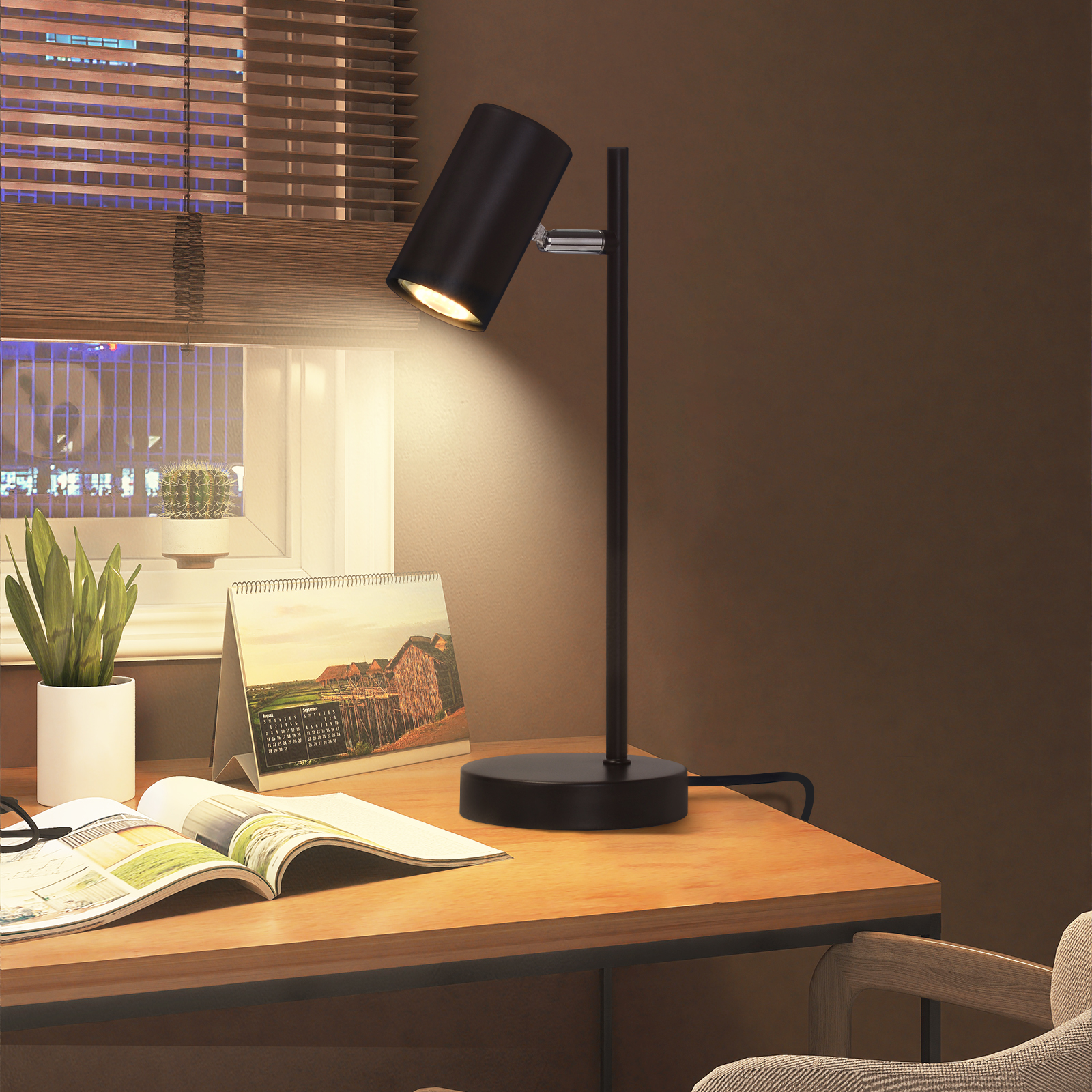 NETTLIFE Natbordslampe, sort, til stue, kan drejes 350°, GU10, metal, industriel stil