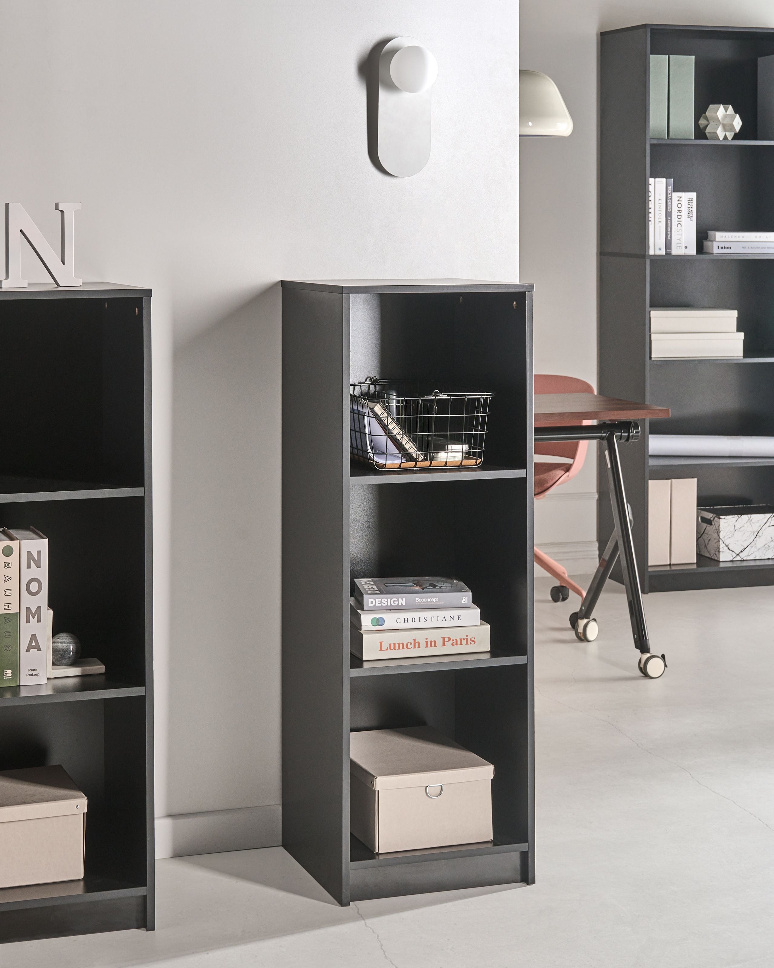 Bogreol med 3 hylder ZEHNA 117 cm Sort