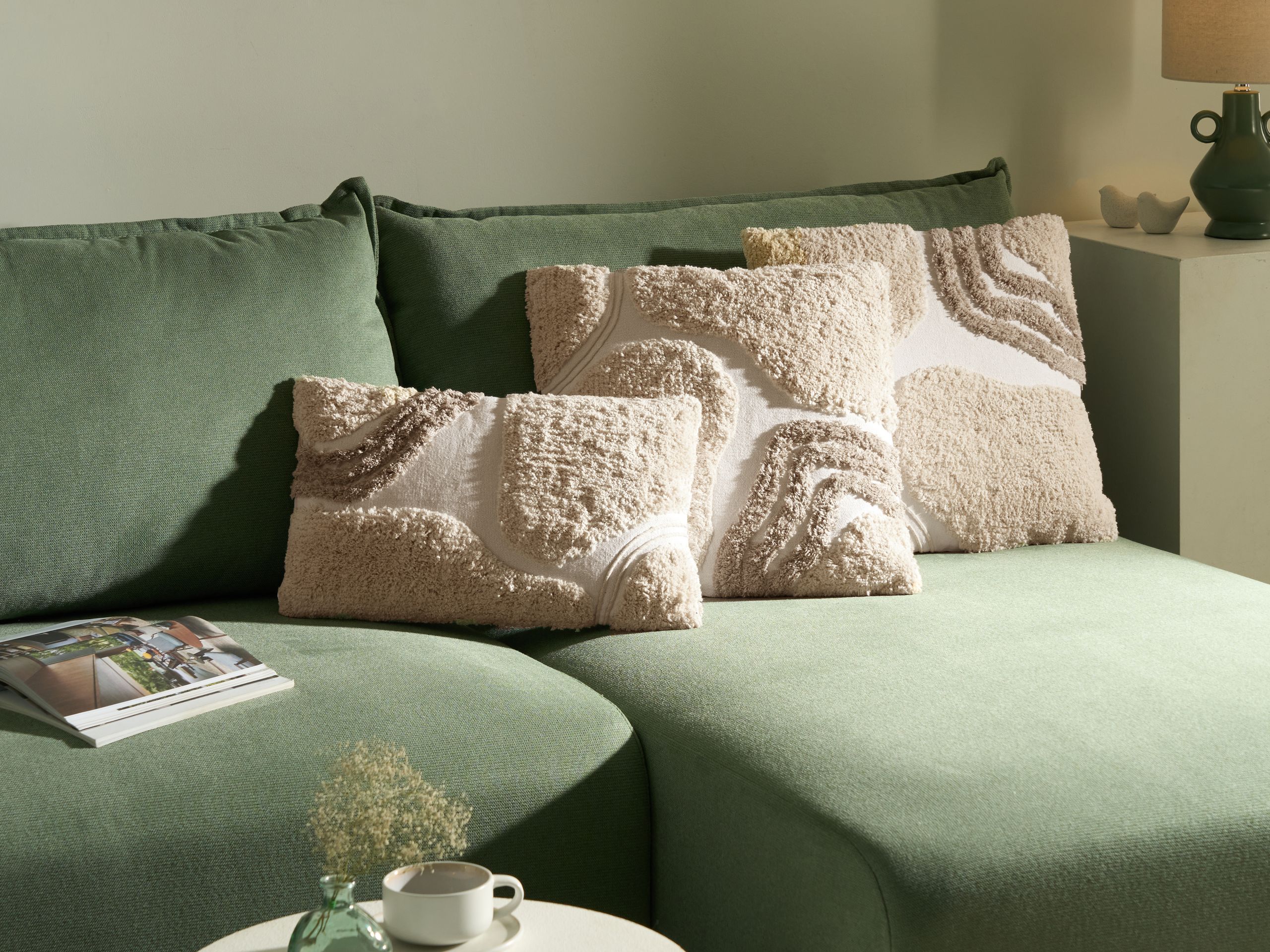Sæt med 3 dekorative puder ALSTONIA 30 x 50 cm 45 x 45 cm Bomuld Beige Abstraktmønster