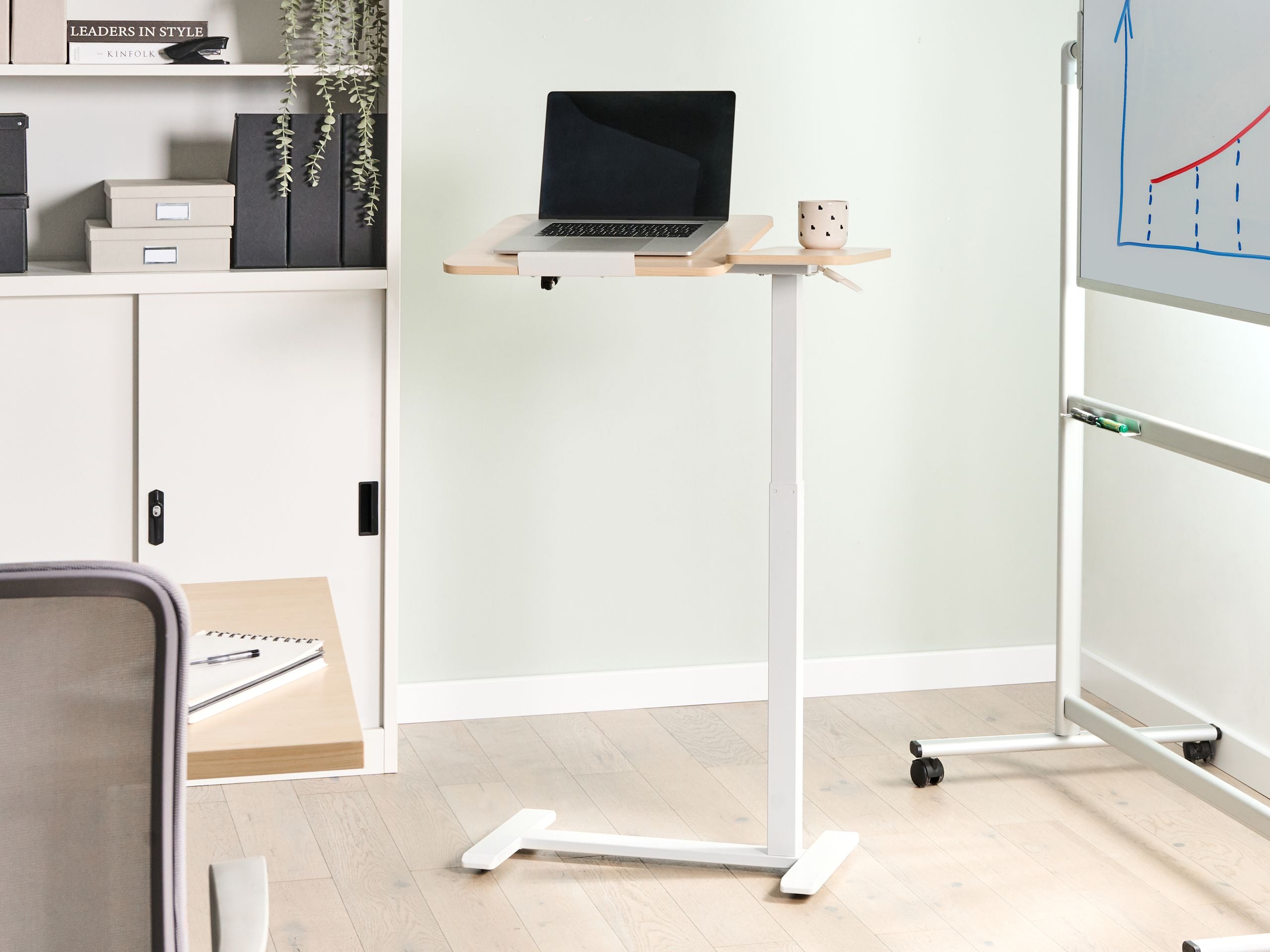 Manuelt justerbart hæve sænkebord til bærbar computer SCHOLA 70 cm 40 cm Lysebrun/hvid