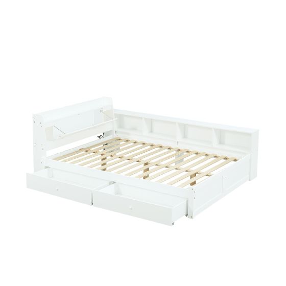 Dobbeltseng 140 x 200 cm, hvid, opbevaringsplads i hovedgærdet + 2 lamper + sideskabe + skuffer
