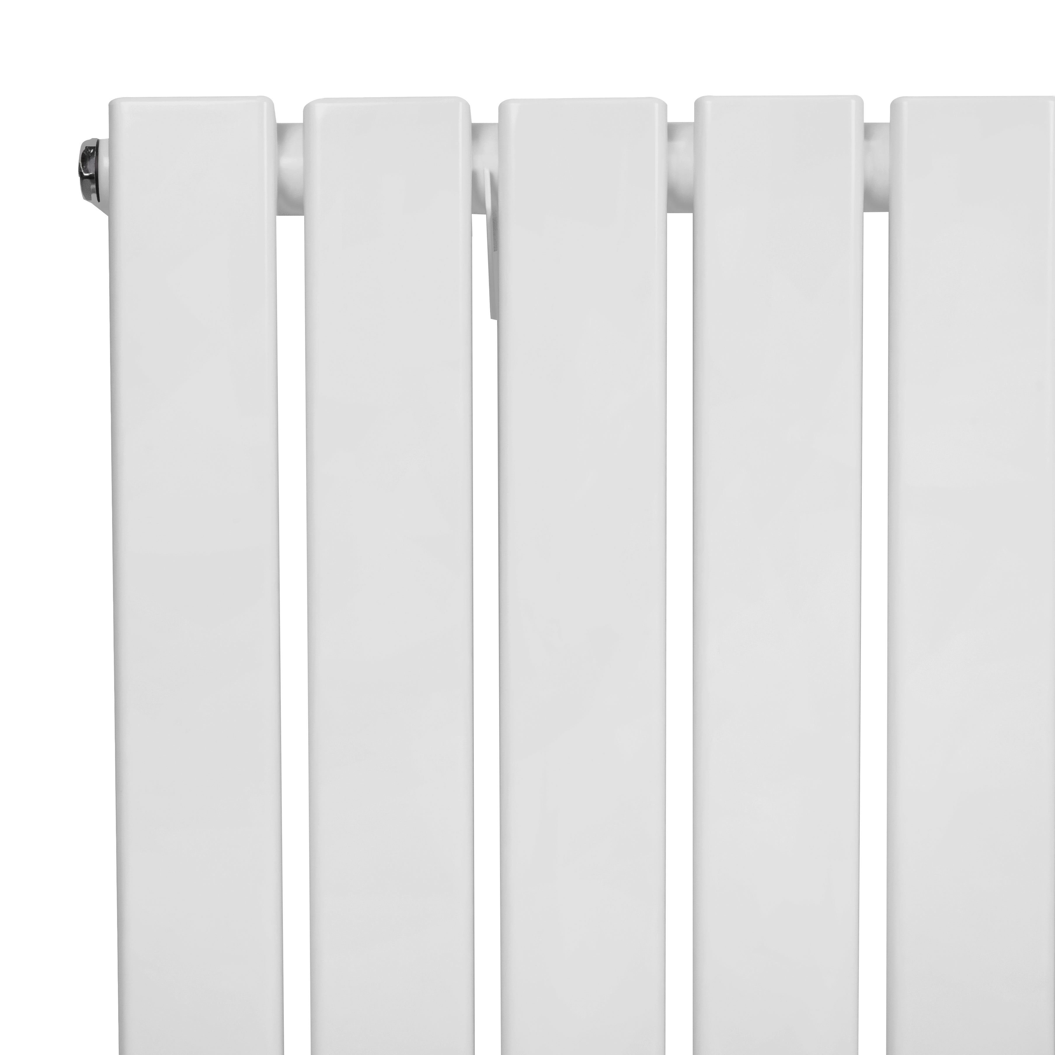 Flad enkeltsøjle radiator - 600 x 700 mm - hvid