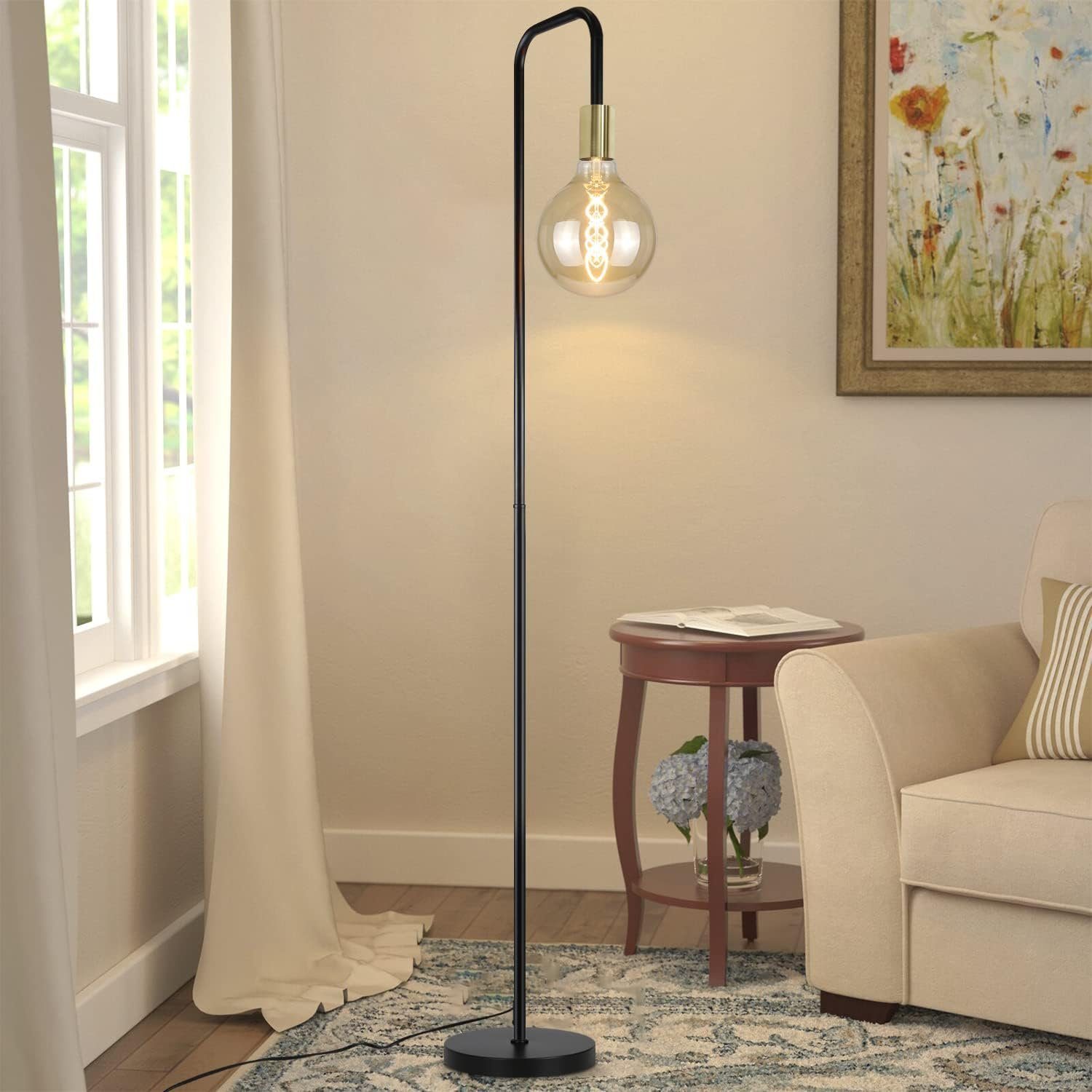 NETTLIFE Gulvlampe til Stuen - Vintage Sortguld Metallampe med Fodkontakt