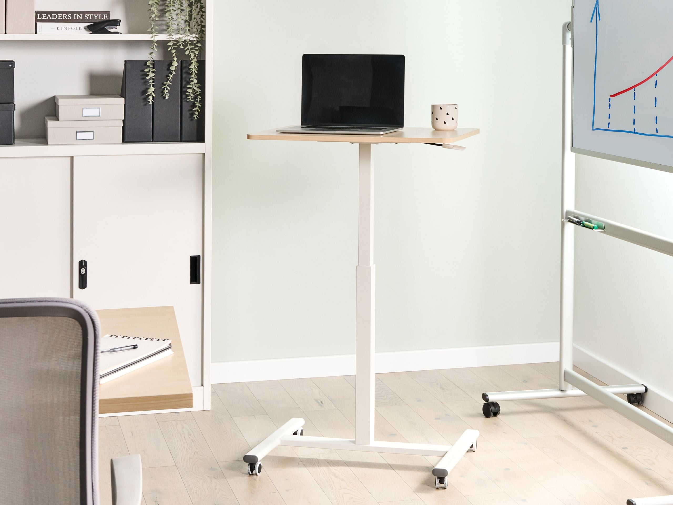 Manuelt justerbart hæve sænkebord til bærbar computer ACADEMIA 65 cm 48 cm Lysebrun/hvid