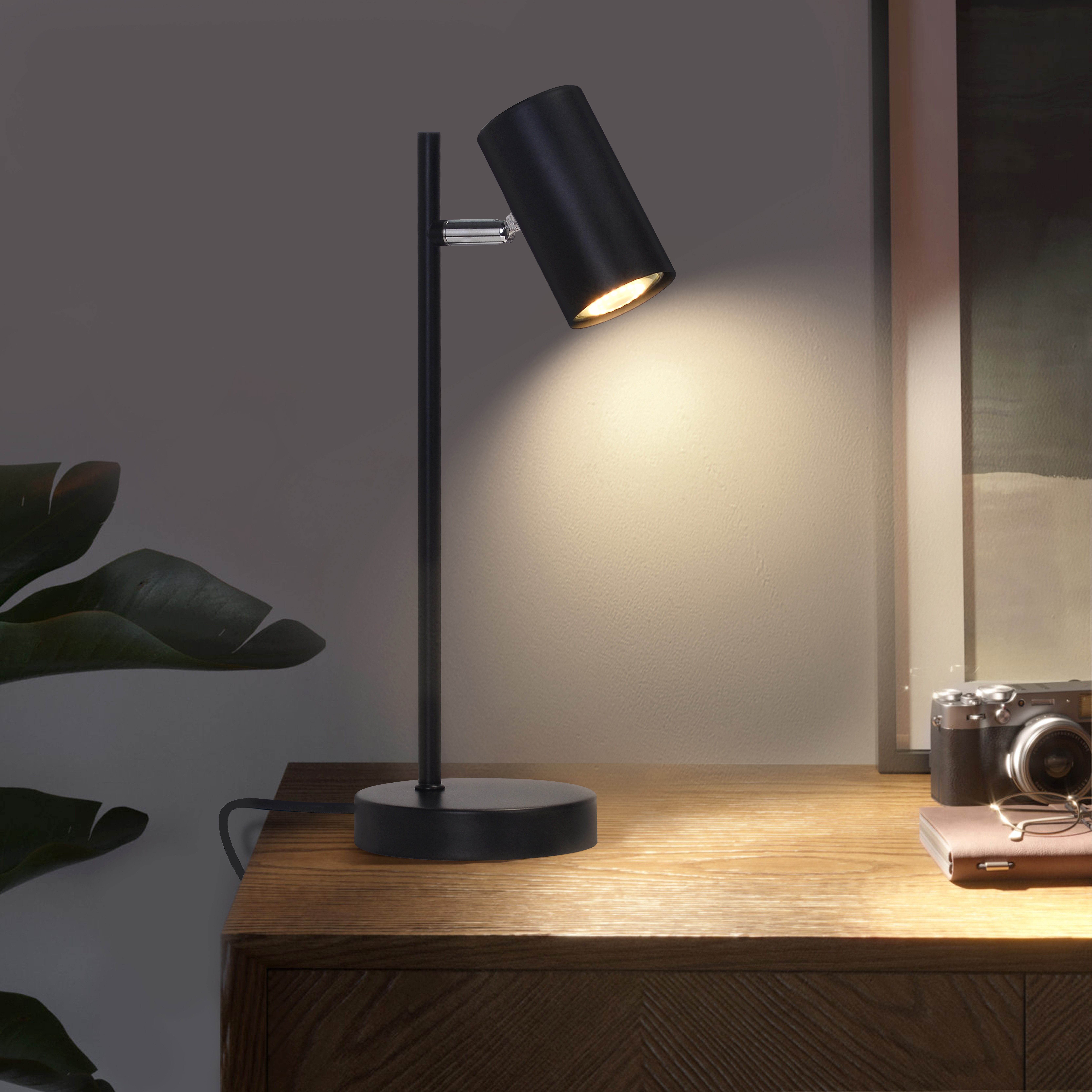 NETTLIFE Natbordslampe, sort, til stue, kan drejes 350°, GU10, metal, industriel stil